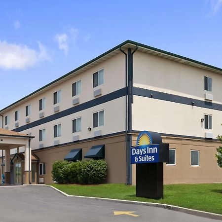 Days Inn & Suites By Wyndham Romeoville Dış mekan fotoğraf