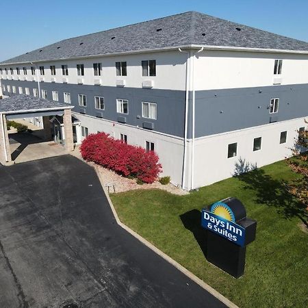 Days Inn & Suites By Wyndham Romeoville Dış mekan fotoğraf