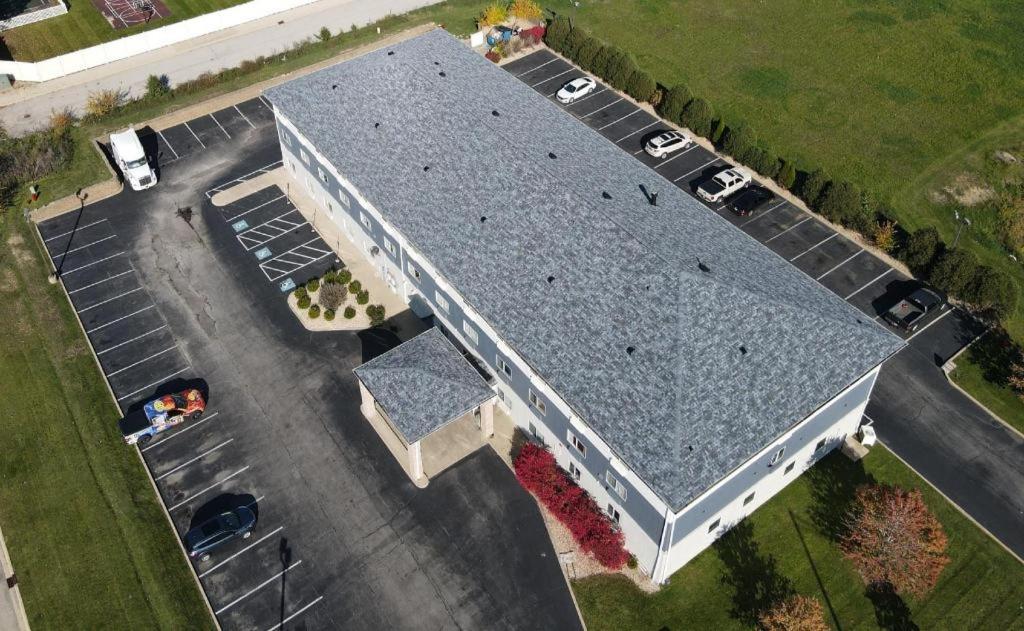 Days Inn & Suites By Wyndham Romeoville Dış mekan fotoğraf